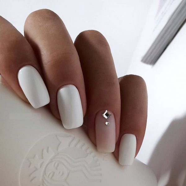 BeautyBlend: Elevate Your Nails with Exquisite Designs